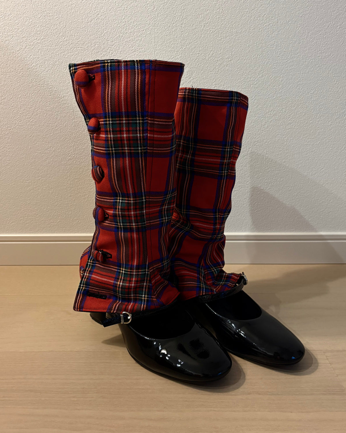 Leg cover -Kim-