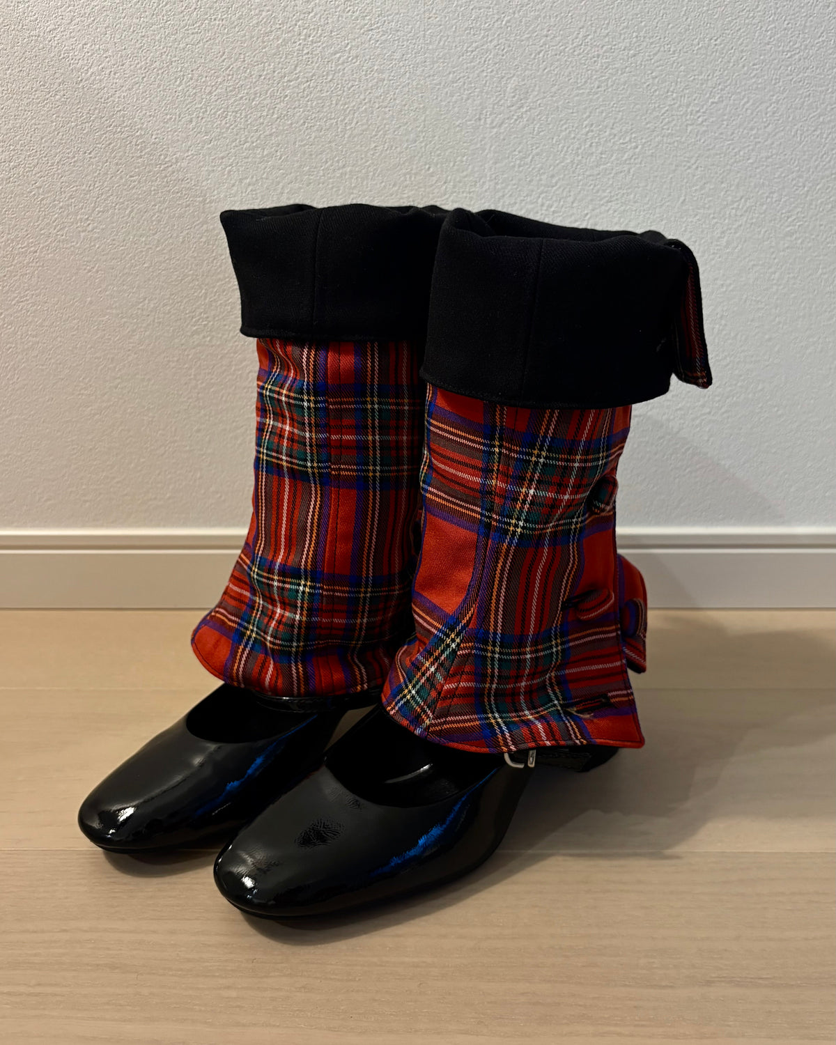 Leg cover -Kim-