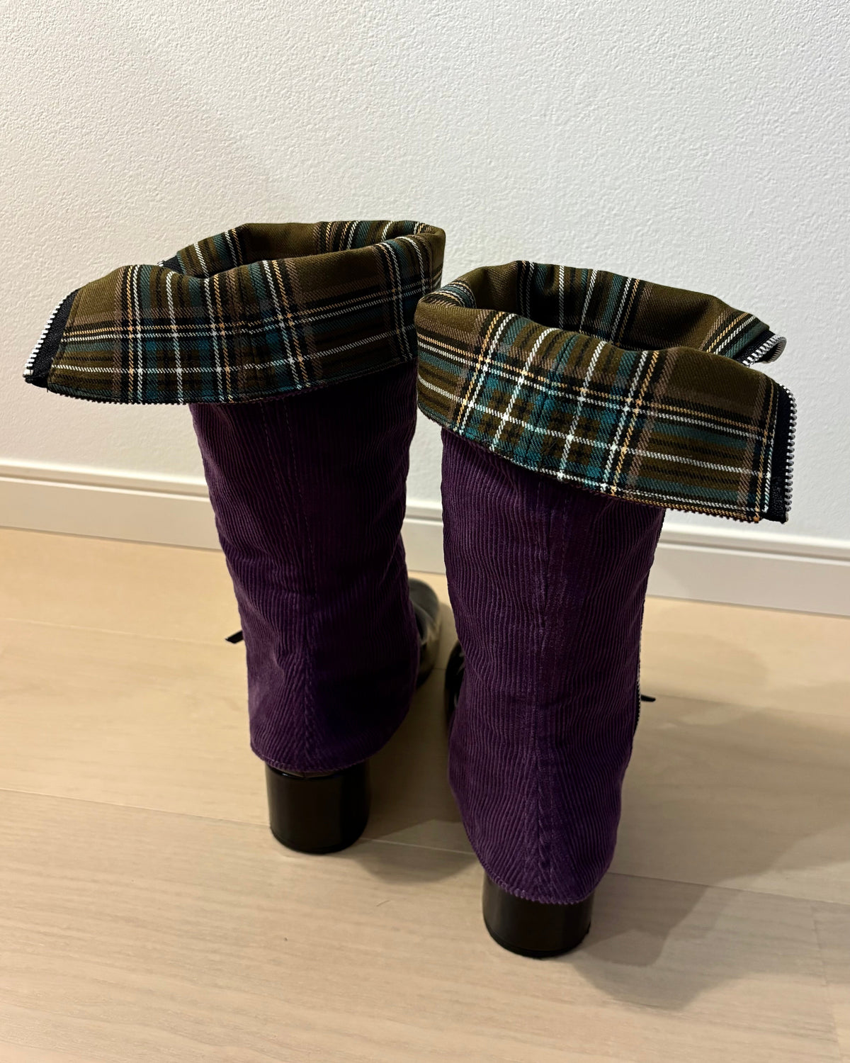 Leg cover -Jennifer-